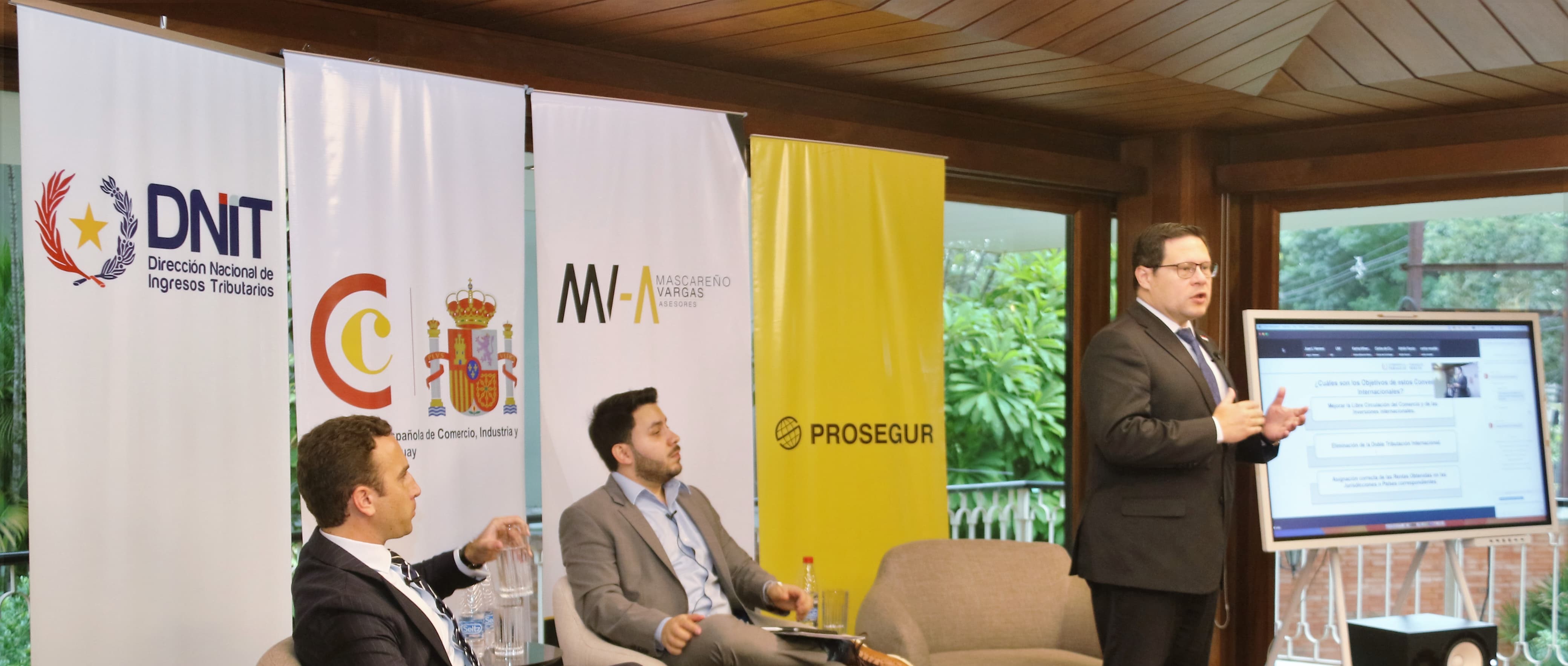 Titular de la DNIT expone sobre el Convenio de Doble Imposición entre Paraguay y España