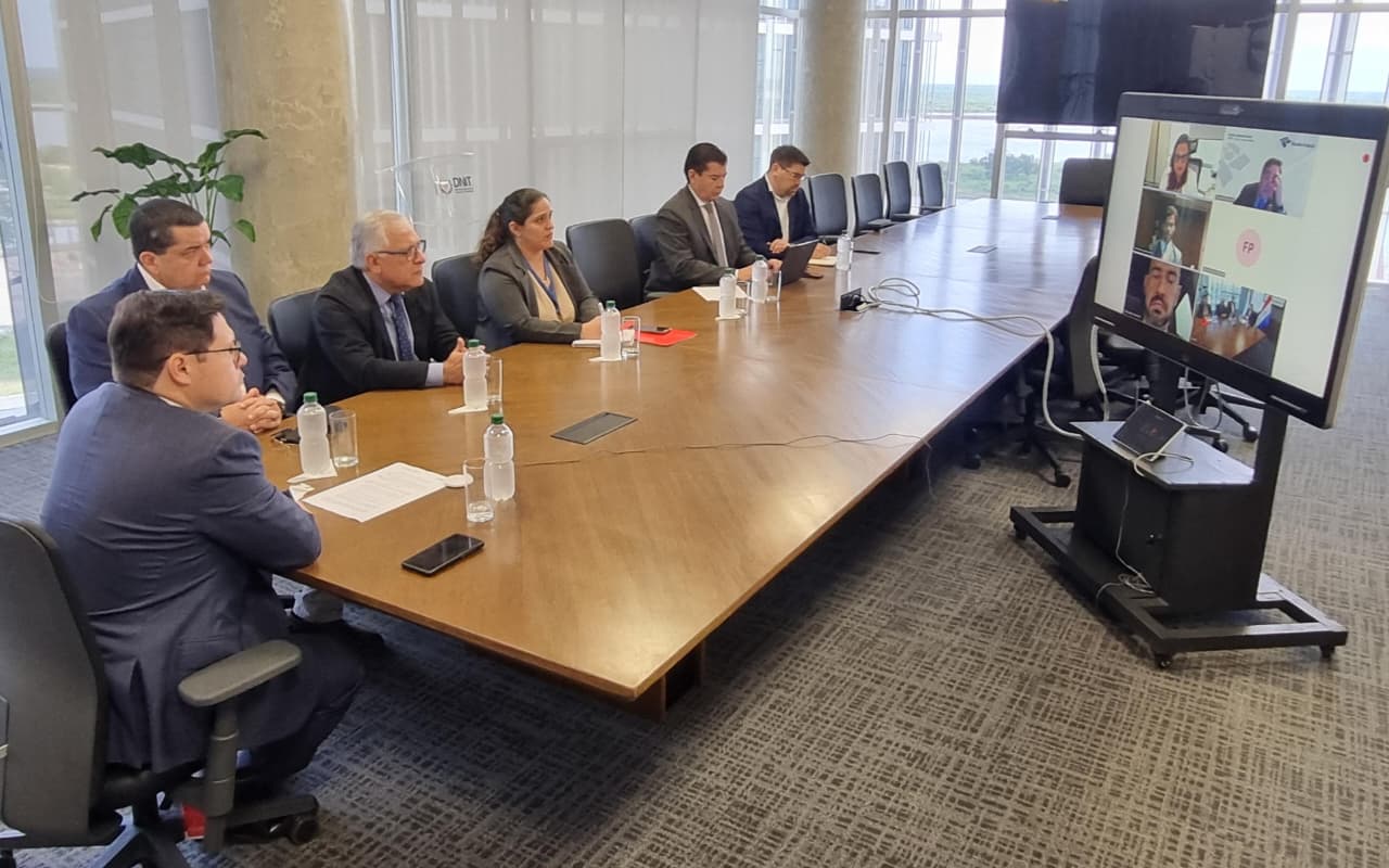 Mediante esta articulación, la DNIT reafirma su compromiso con la integración regional