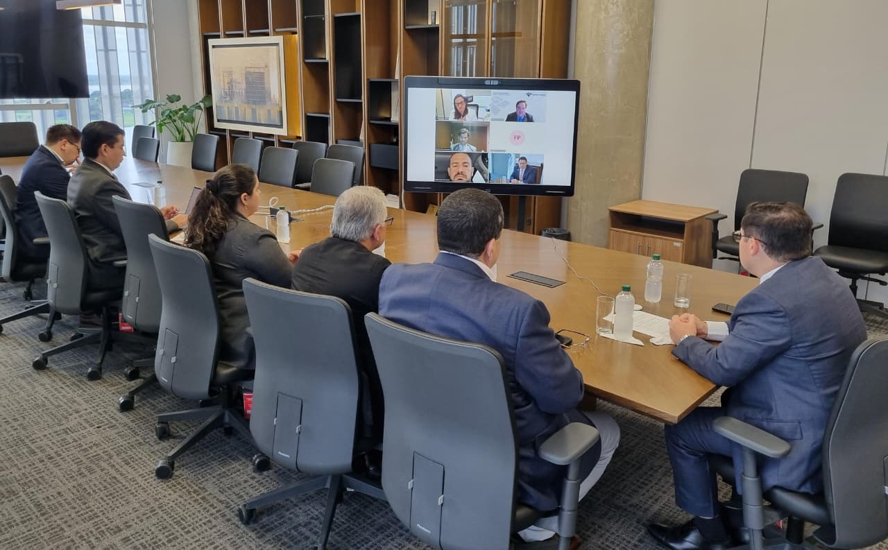 DNIT y Receita Federal coordinan apertura gradual del Puente de la Integración