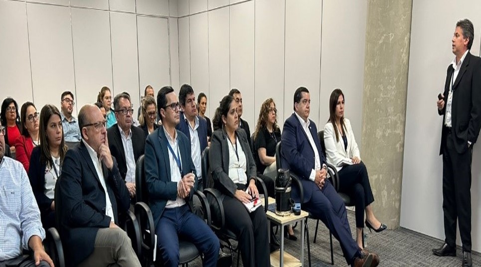 Socialización del PEI