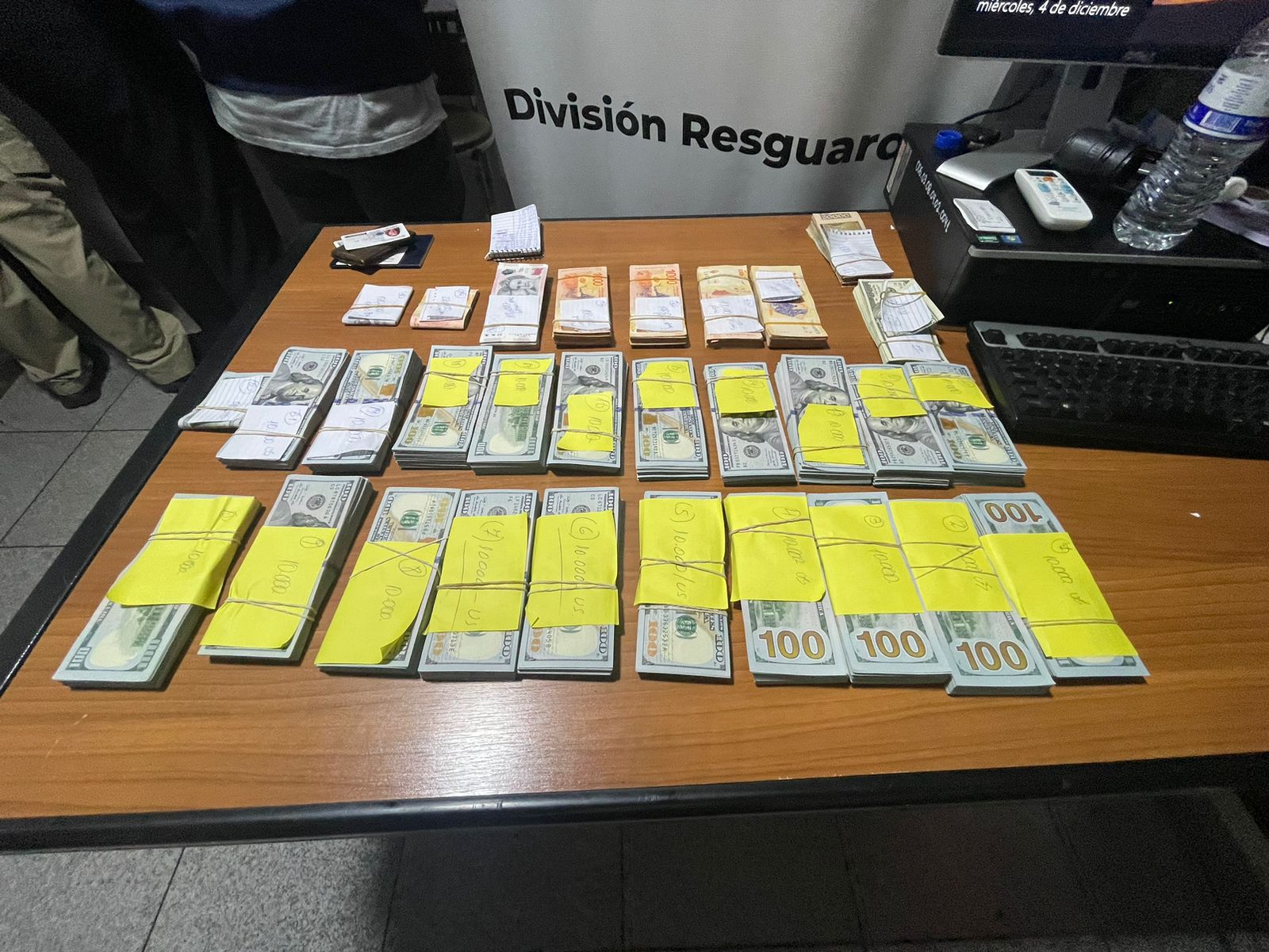 realizan incautación de dinero